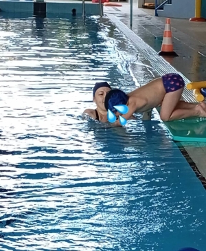 Piscina8